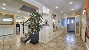 Photo 16- click for photo gallery